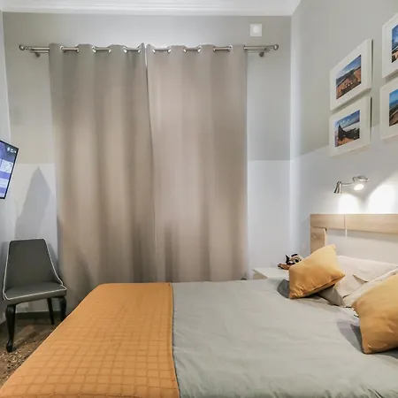 Urban San Roque Pansiyon