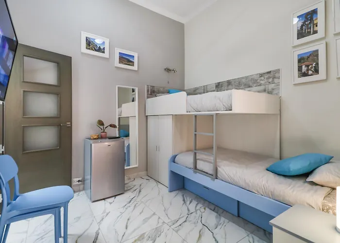 בית אירוח Urban San Roque *